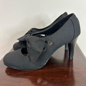 Beautiful Ann Marino Classic Black Heels with Bow❤️7
